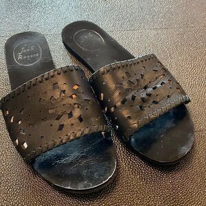 Jack Rogers black sandals slip on size 7